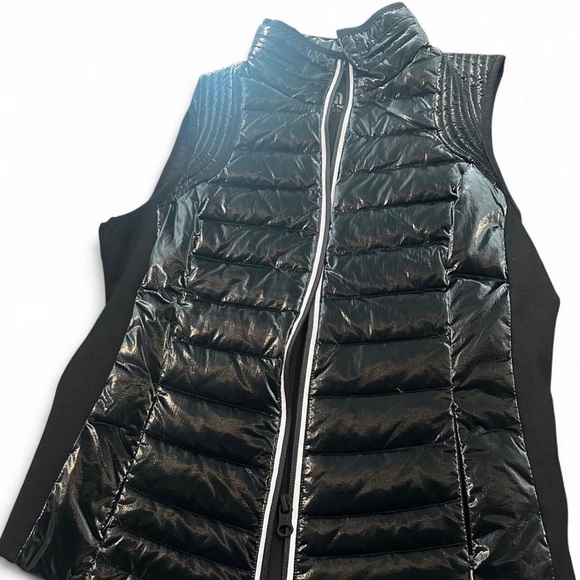 Blanc Noir Black Quilted Vest - Picture 3 of 10